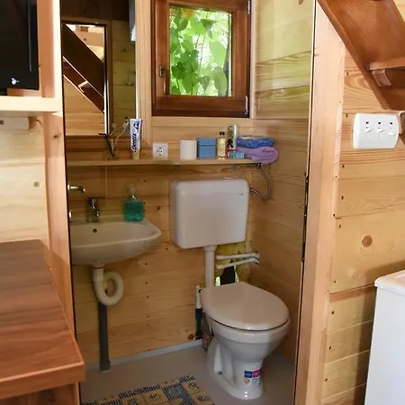 Kucica Na Drvetu بيت للعطل Banja Koviljača