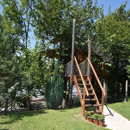 بيت للعطل Kucica Na Drvetu Banja Koviljača