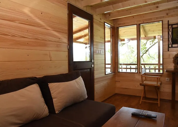 別荘 Kucica Na Drvetu Banja Koviljača